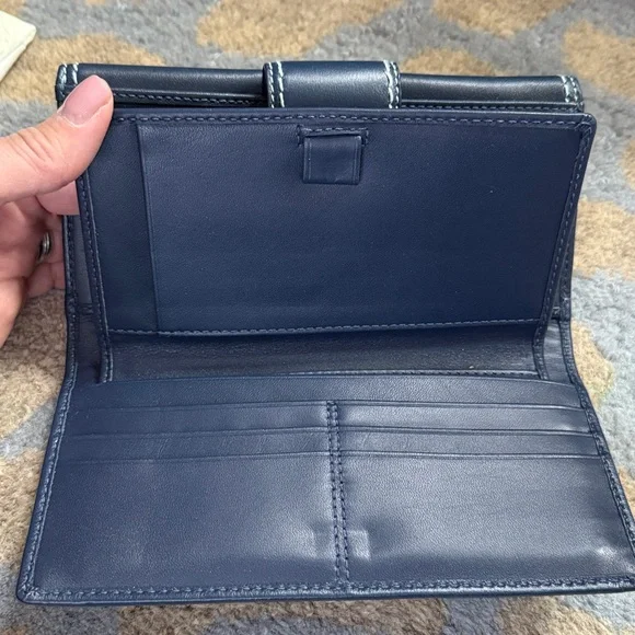 Coach Navy Leather Wallet with light grey Stitching - Picture 4 of 7